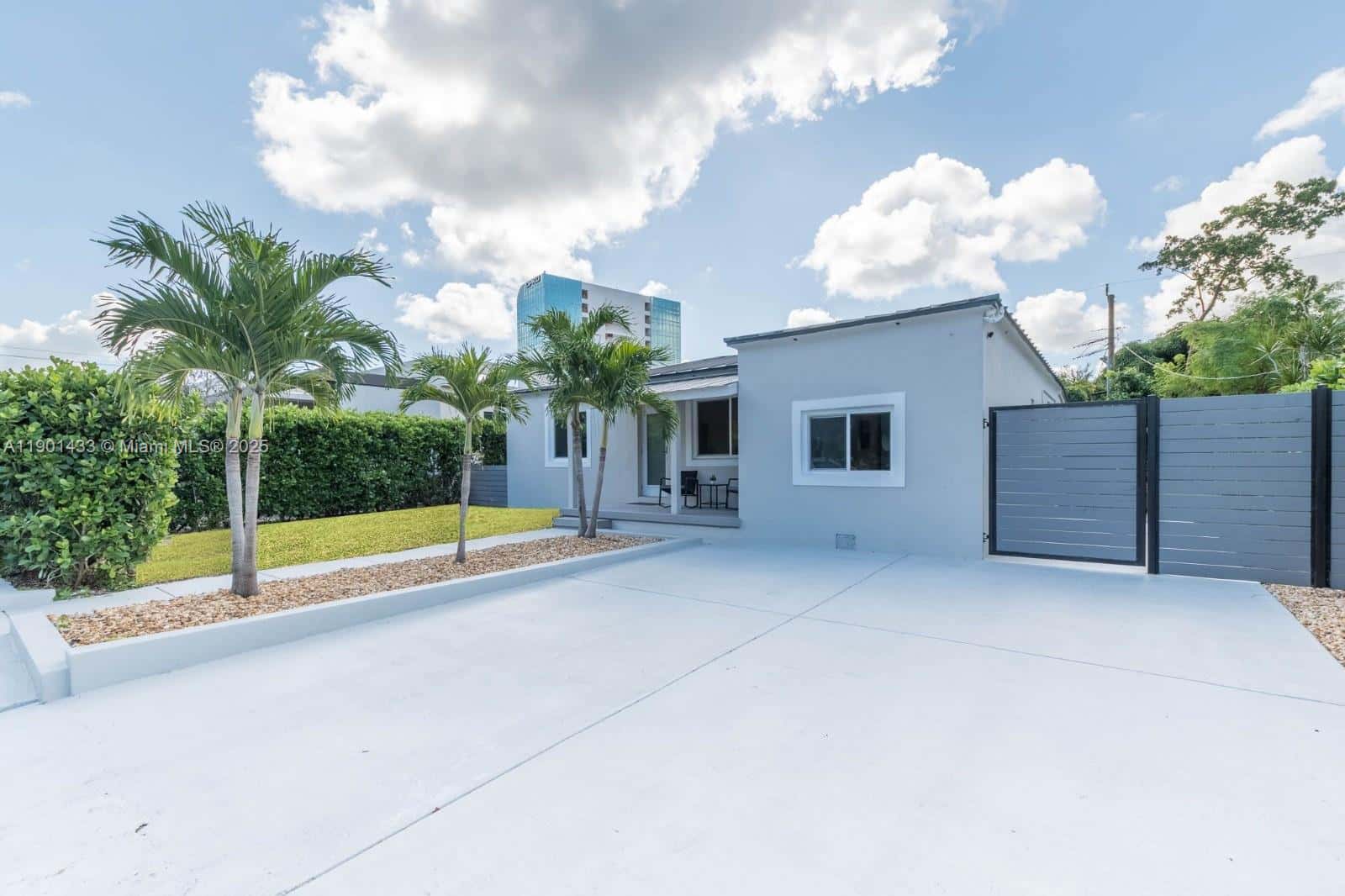 260 NE 46th St, Miami FL 33137