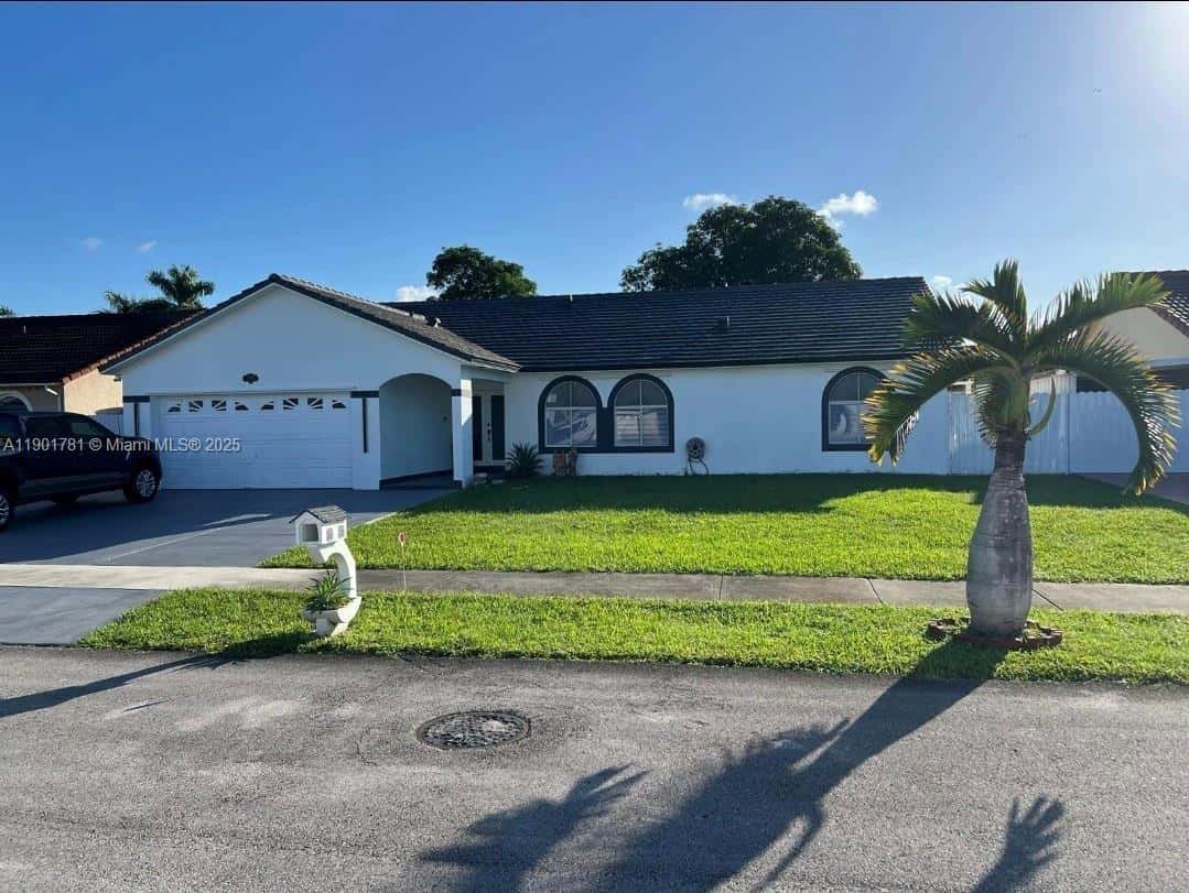 15063 SW 148th Ct, Miami FL 33196
