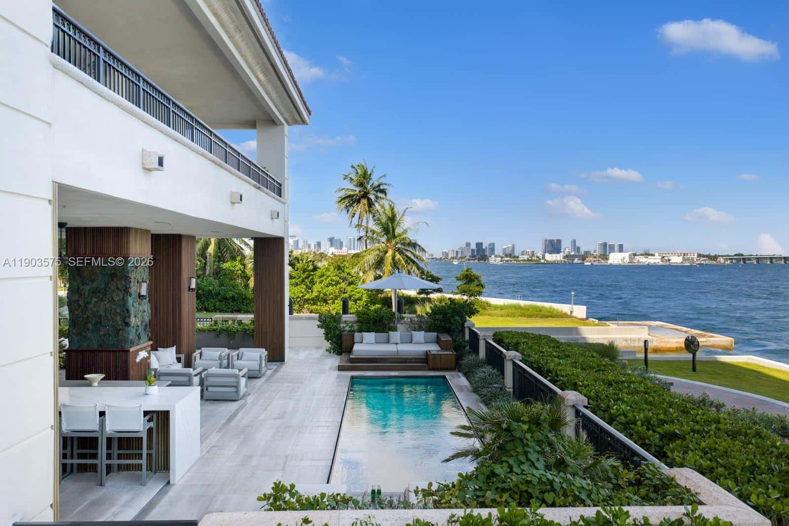 6800 Fisher Island Dr # 6811, Miami Beach FL 33109