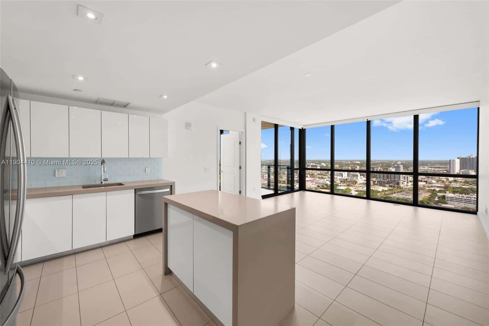 1600 NE 1st Ave # 3016, Miami FL 33132