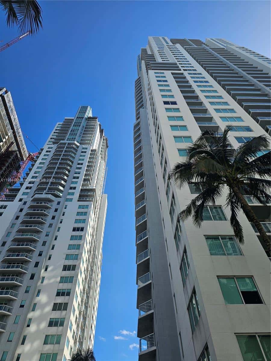 244 Biscayne Blvd # 308, Miami FL 33132