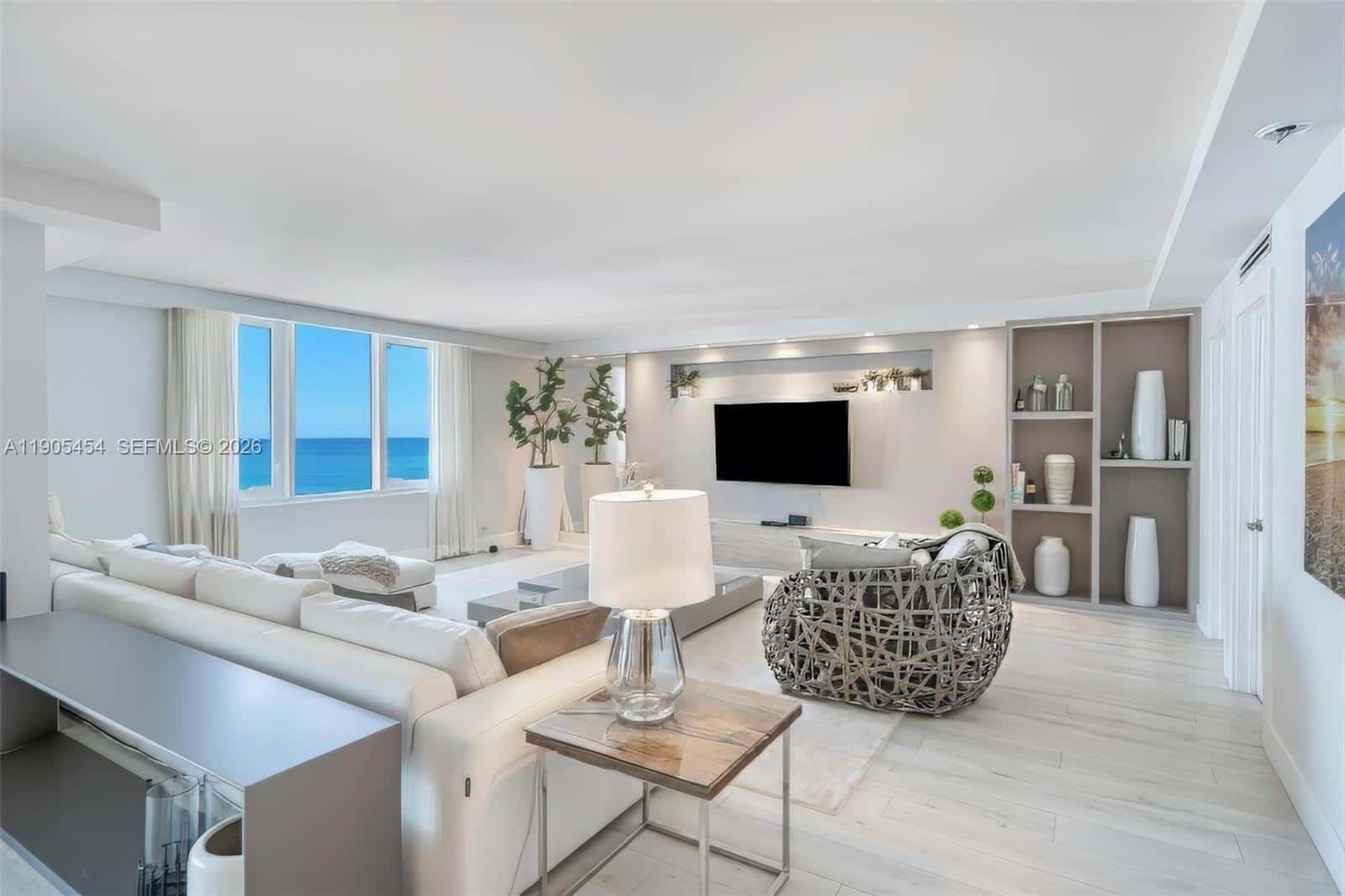 2301 Collins Ave, Miami Beach FL 33139