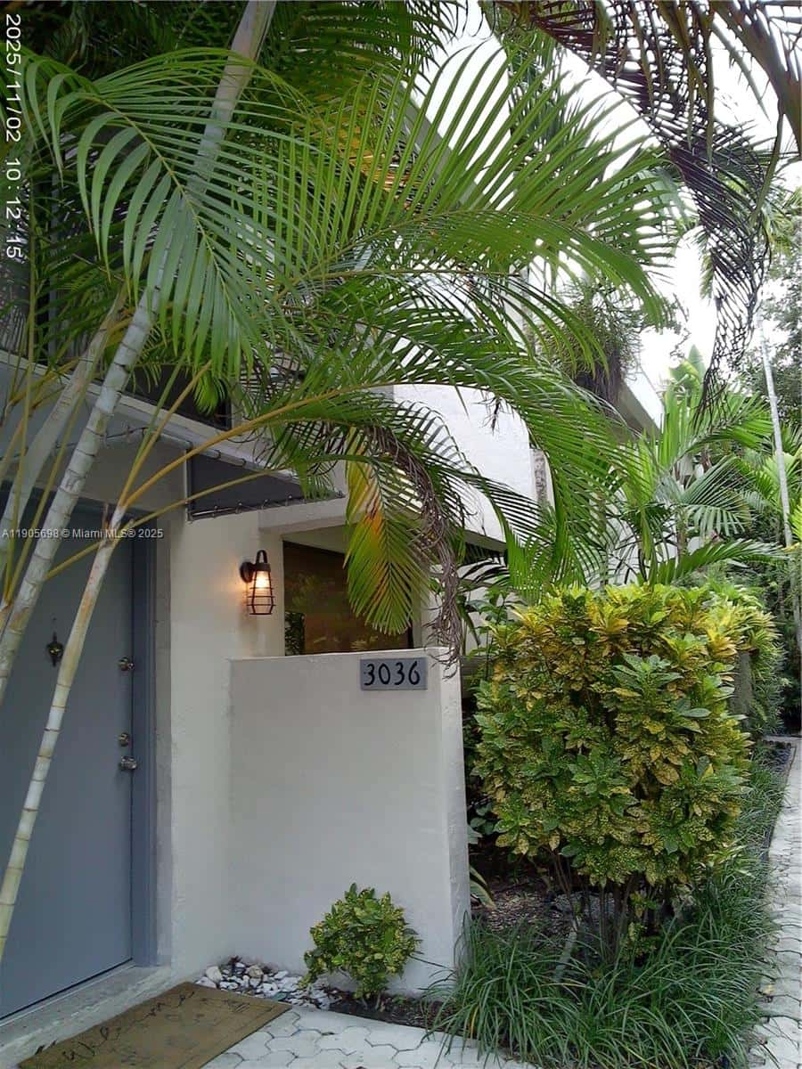 3036 SW 27th Ave # 5, Miami FL 33133