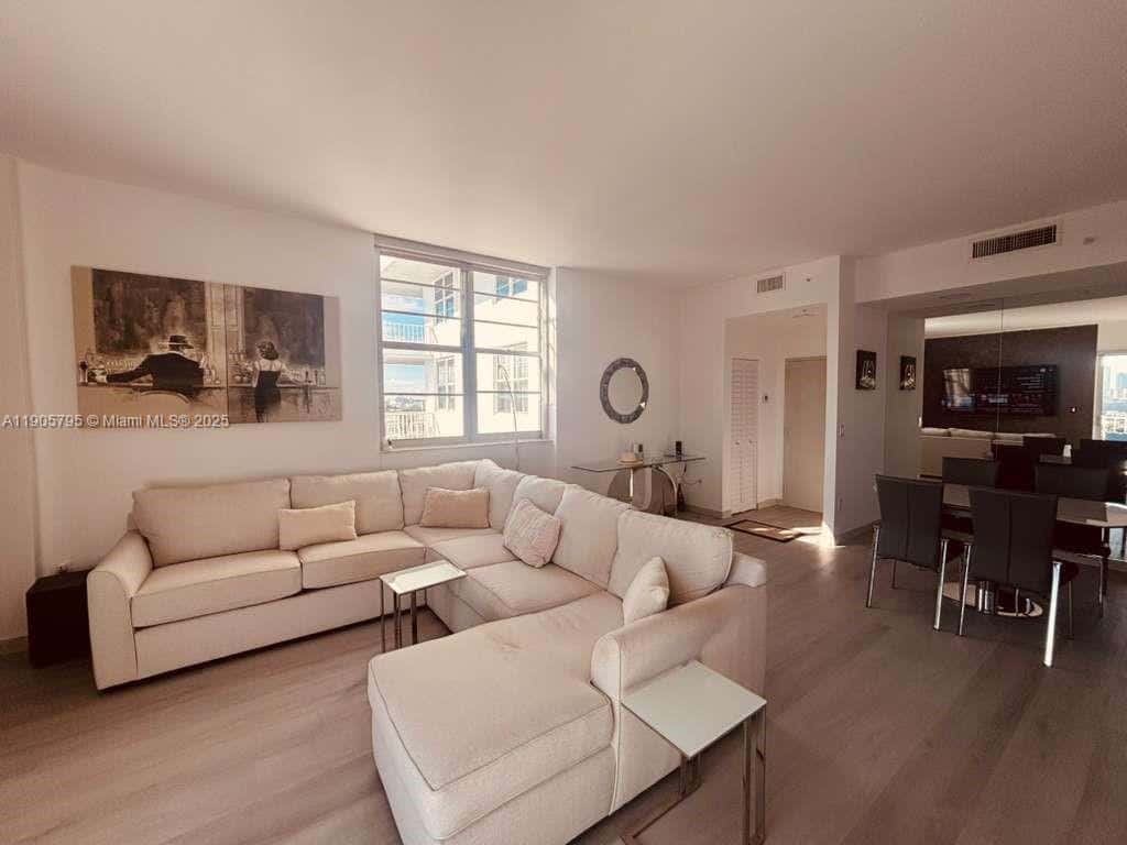2829 Indian Creek Dr # 1403, Miami Beach FL 33140