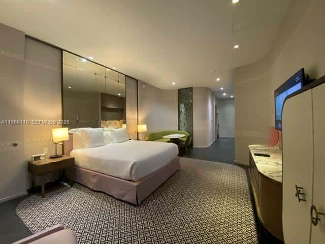 801 S Miami Ave # 604, Miami FL 33130