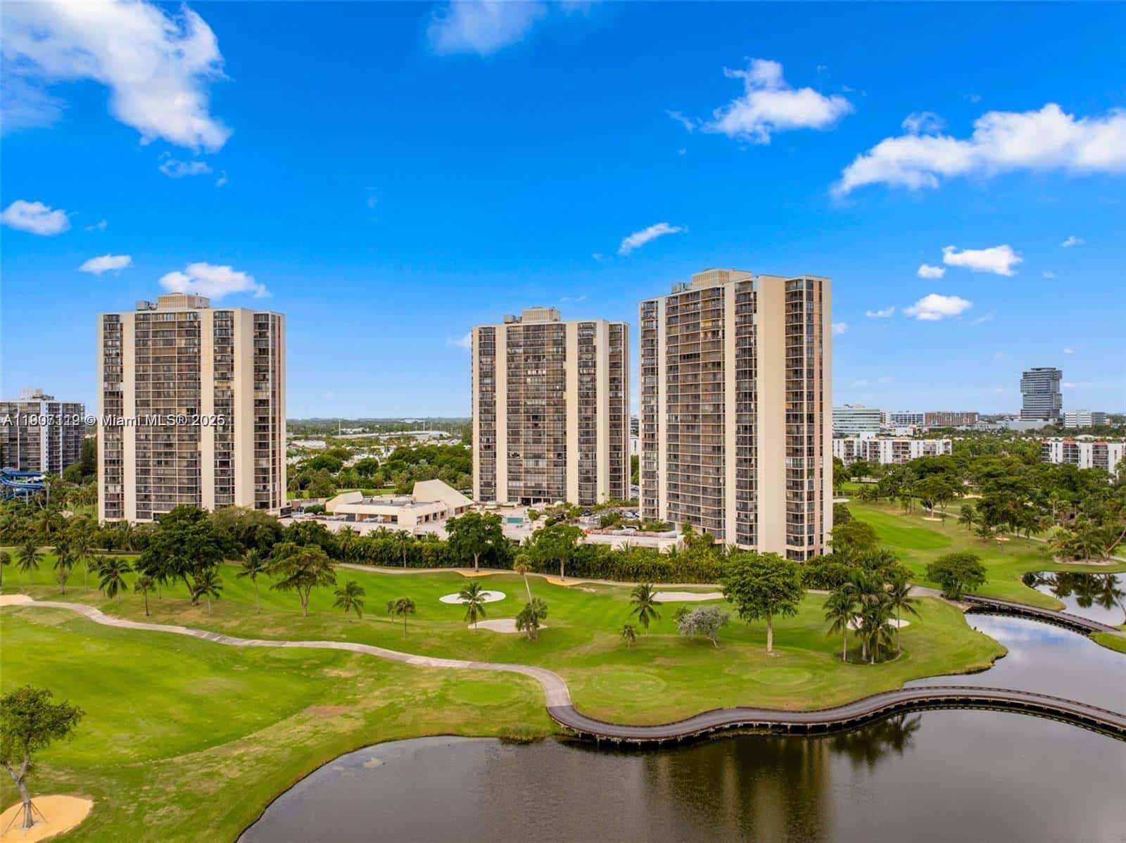 20379 W Country Club Dr # 737, Aventura FL 33180
