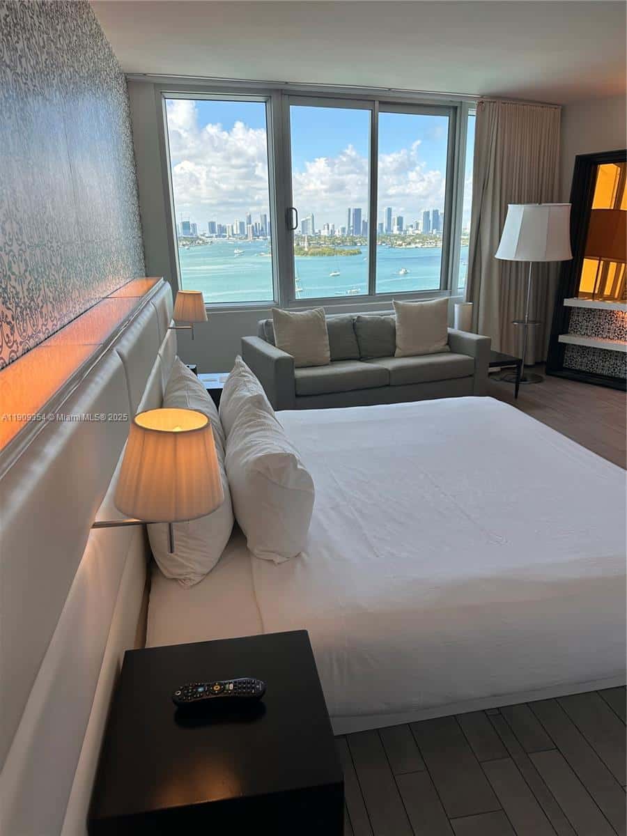 1100 West Ave # 1206, Miami Beach FL 33139