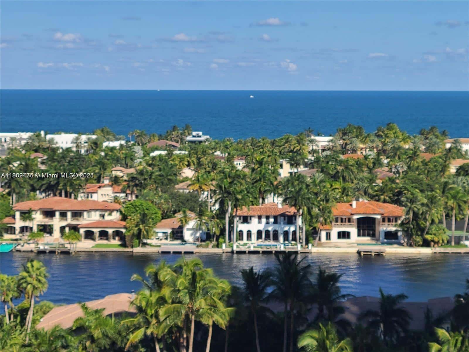 21055 Yacht Club Dr # 1602, Aventura FL 33180