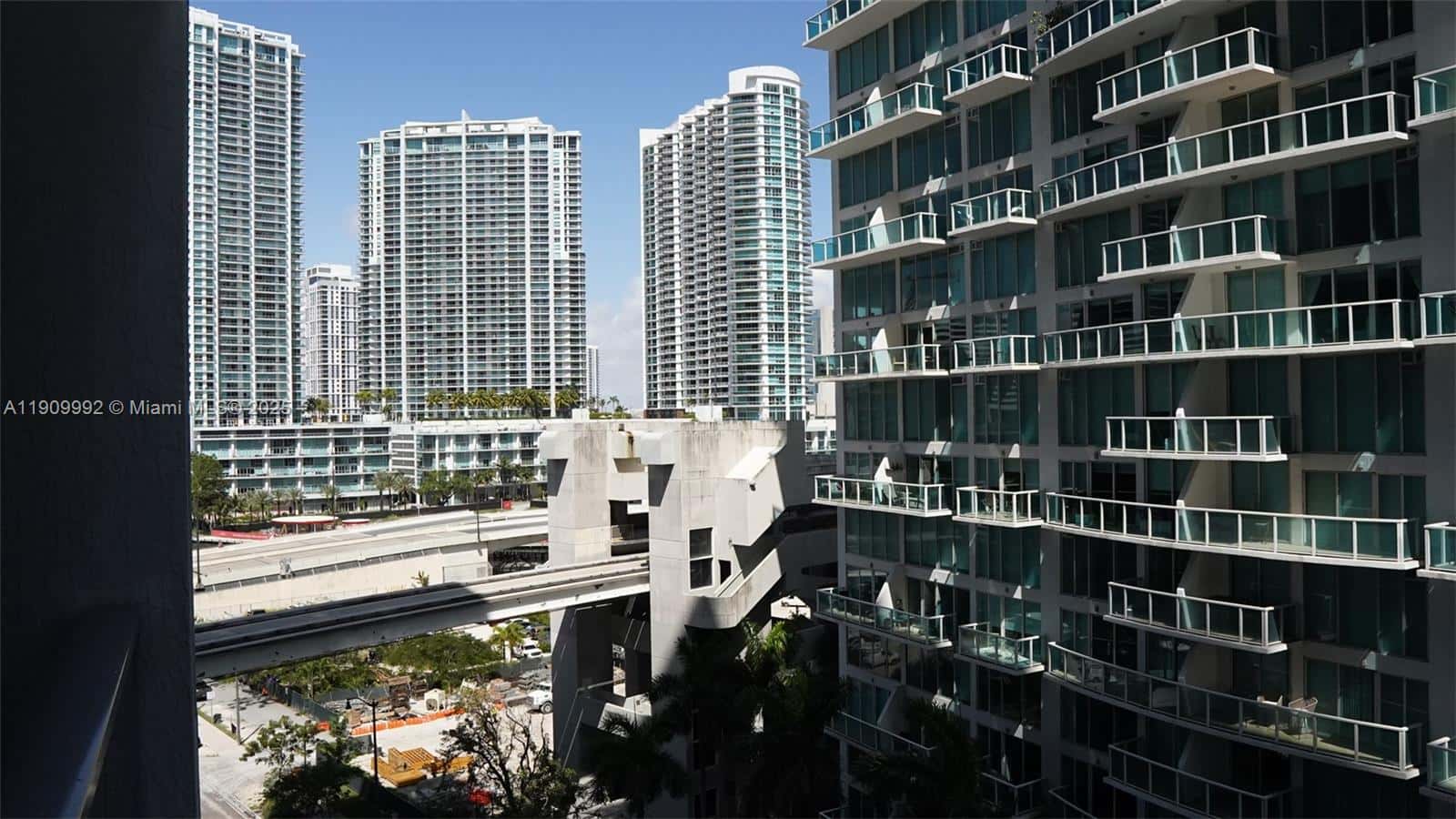 31 SE 6th St # 1108, Miami FL 33131