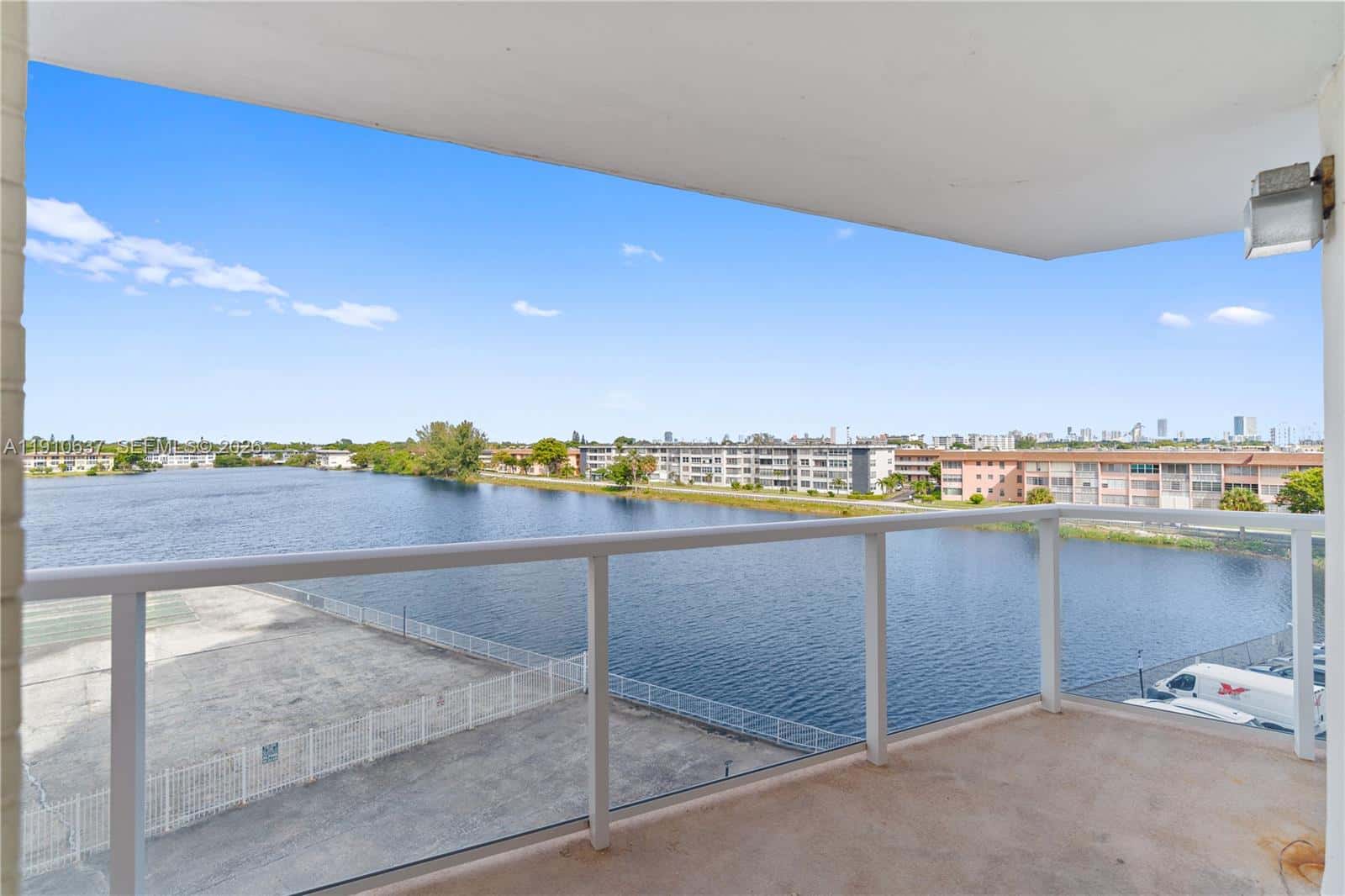 1351 NE Miami Gardens Dr # 406E, Miami FL 33179