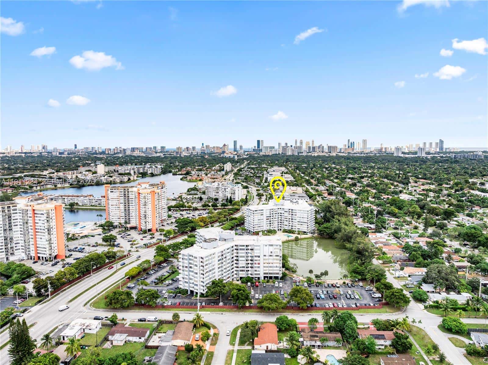 1300 NE Miami Gardens Dr # 512E, Miami FL 33179