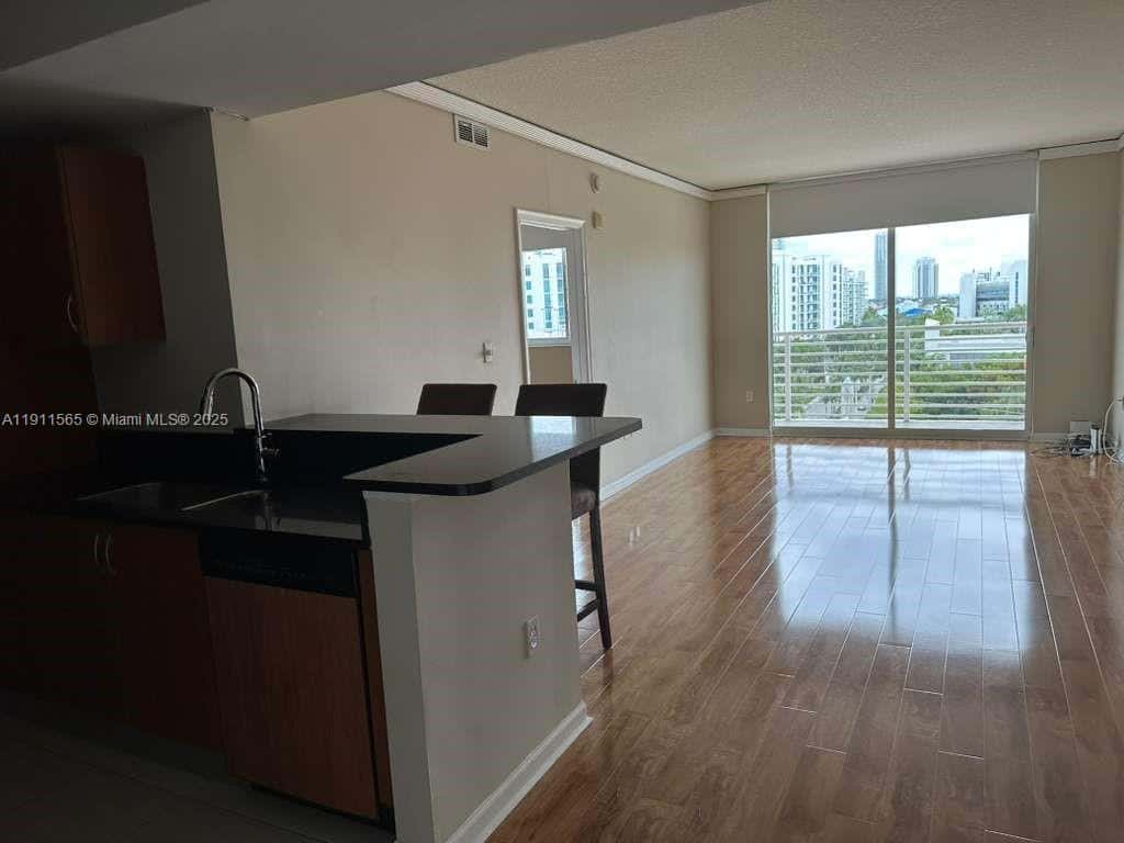 18800 NE 29th Ave # 913, Aventura FL 33180