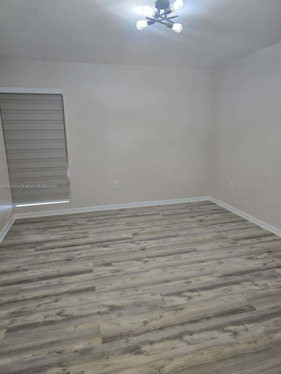 4721 NW 7th   ST # 12, Miami FL 33126
