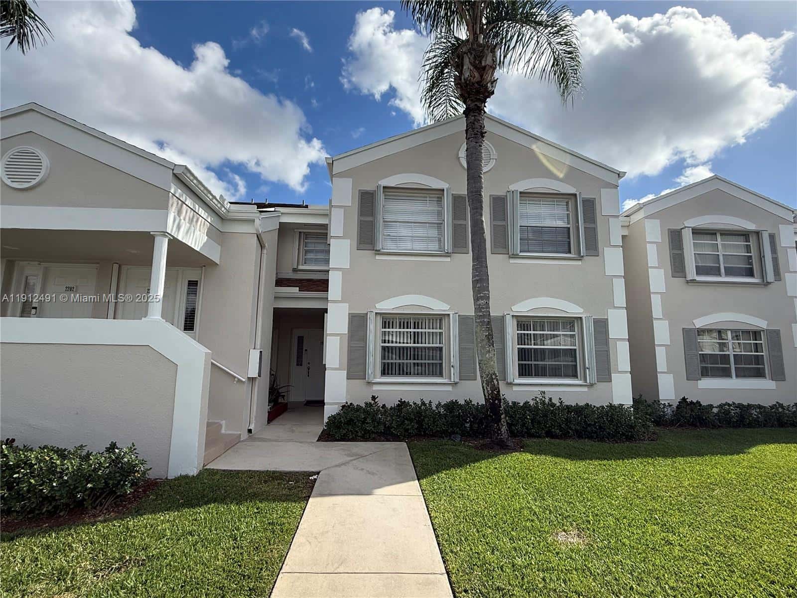2203 SE 27th Dr # A, Homestead FL 33035