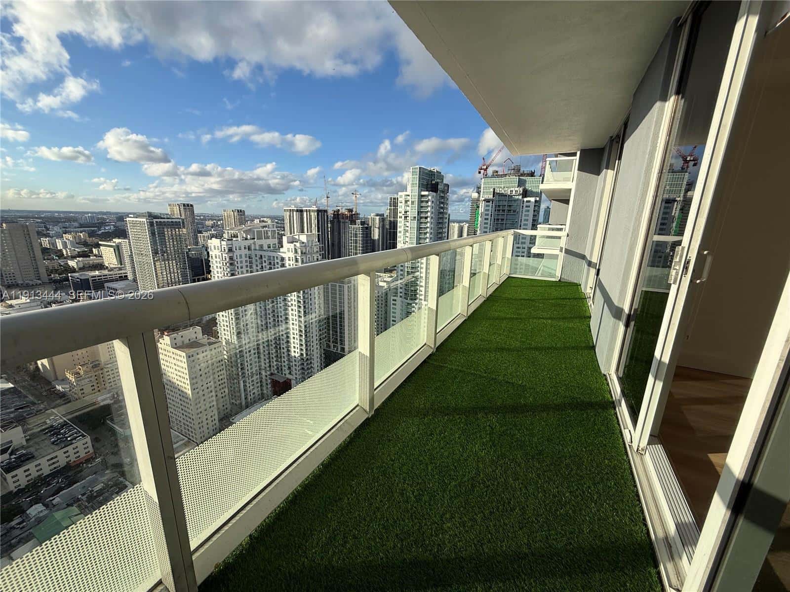 50 Biscayne Blvd # 4807, Miami FL 33132