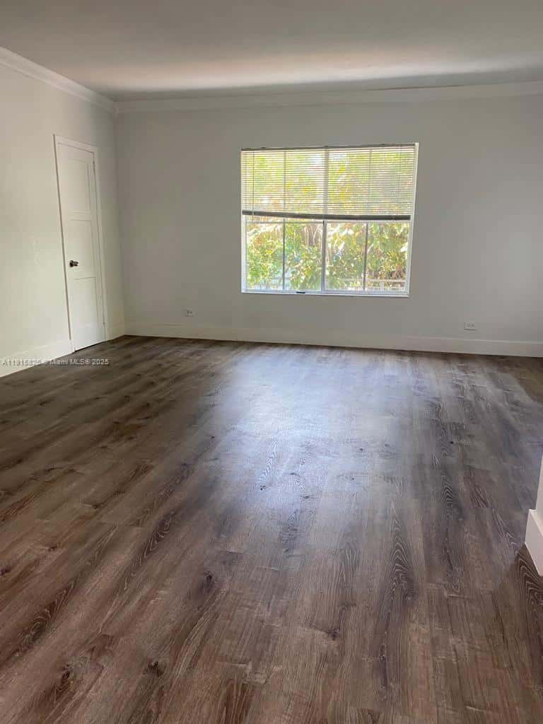 6805 Abbott Ave # 7, Miami Beach FL 33141
