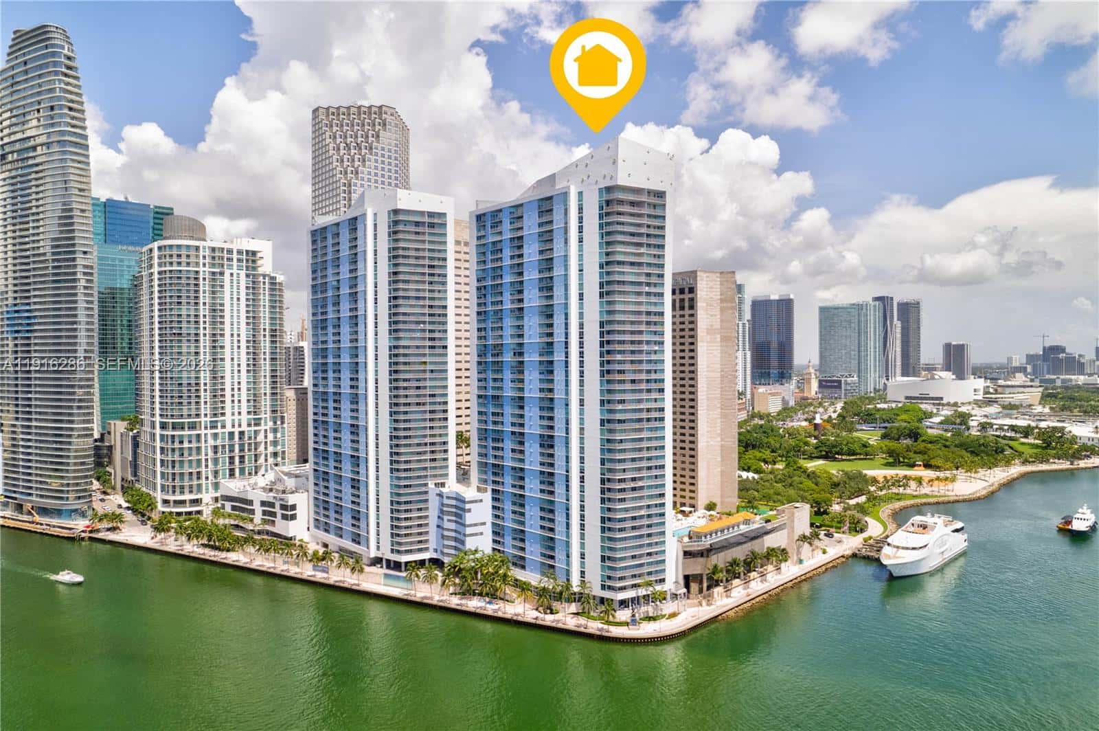 335 S Biscayne Blvd # 1209, Miami FL 33131