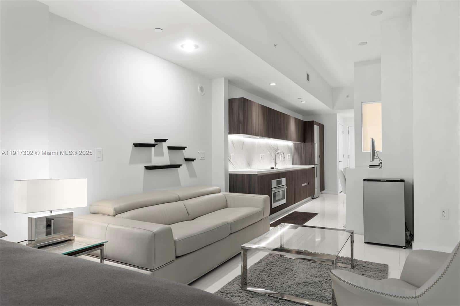851 NE 1st Ave # 300, Miami FL 33132