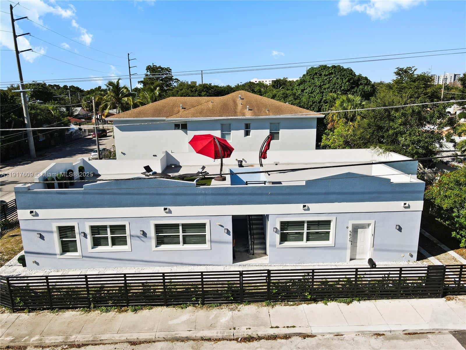 5820 NW 3 AVE, Miami FL 33127
