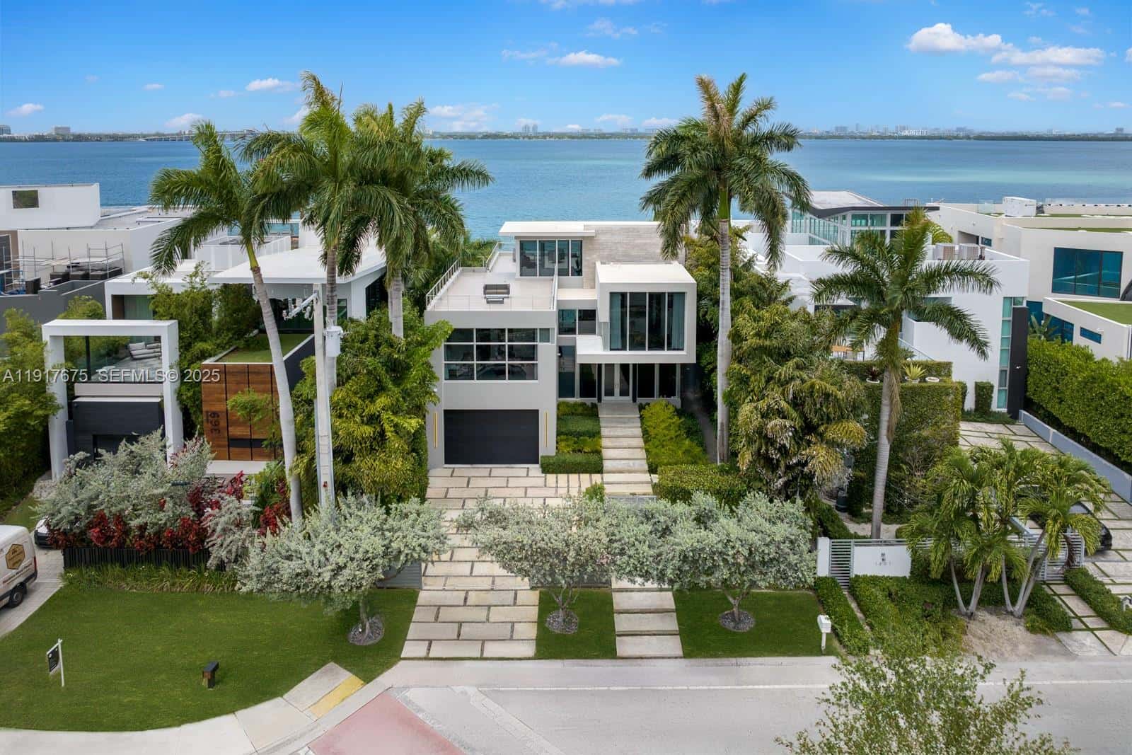 1379 N Venetian Way, Miami FL 33139