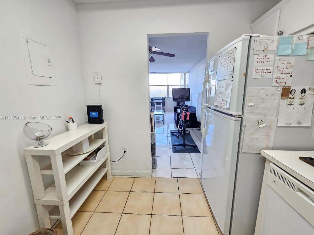 1200 NE Miami Gardens Dr # 605W, Miami FL 33179