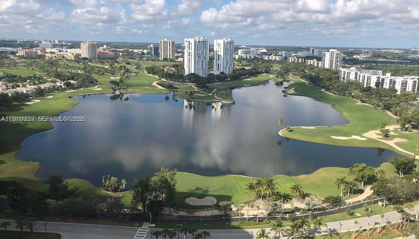 20200 W Country Club Dr # 112, Aventura FL 33180