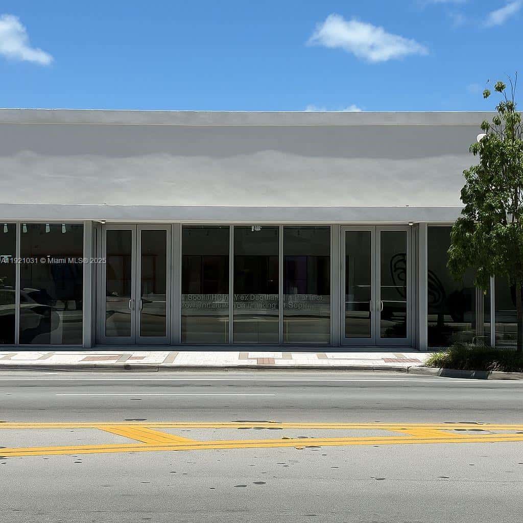 777 NE 125th St, North Miami FL 33161