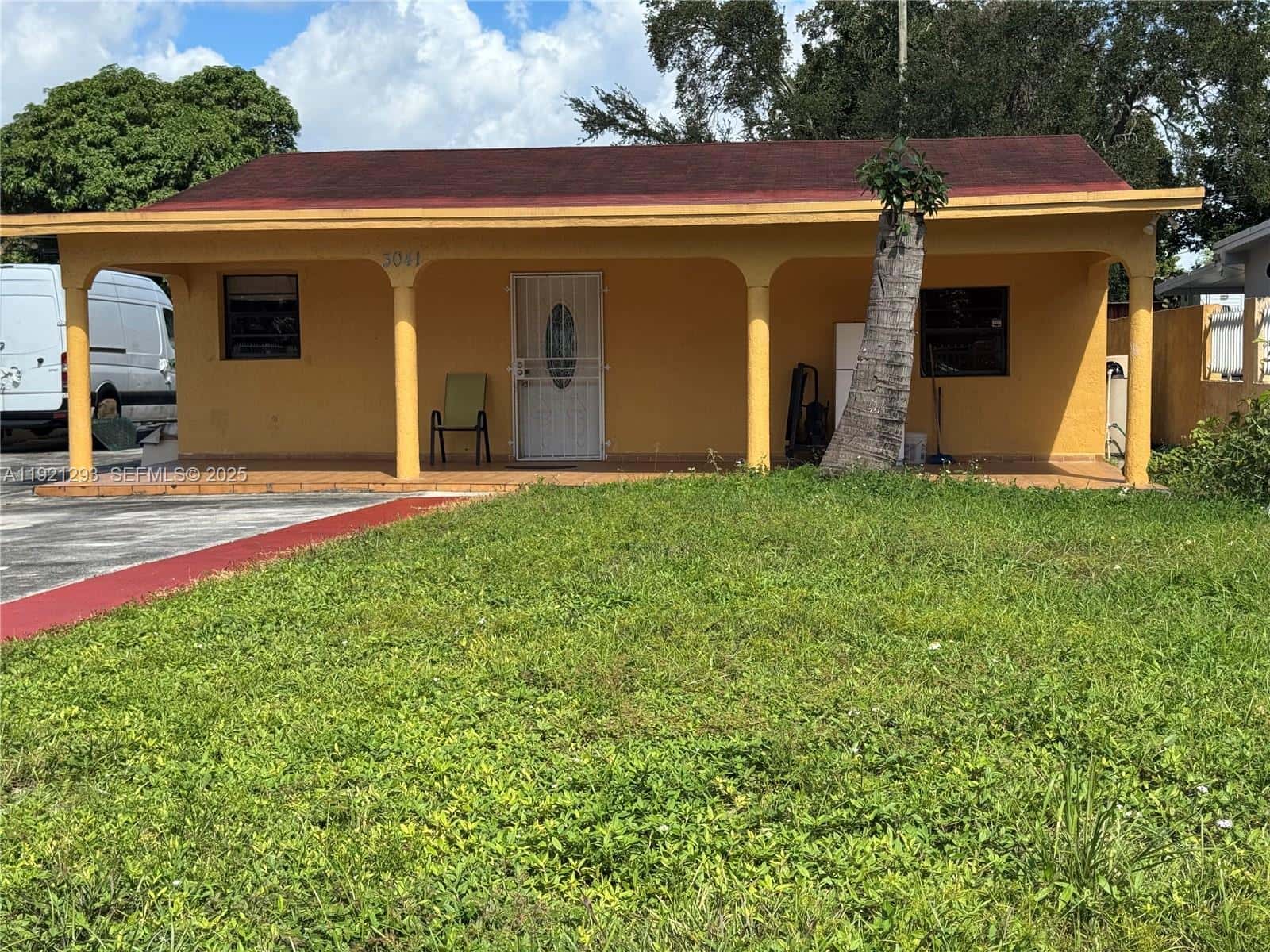 3041 NW 95th Ter, Miami FL 33147