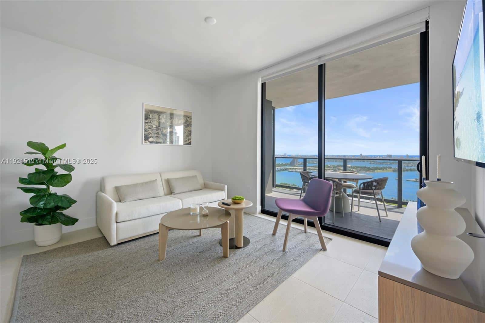 601 NE 1st Ave # 3316, Miami FL 33132