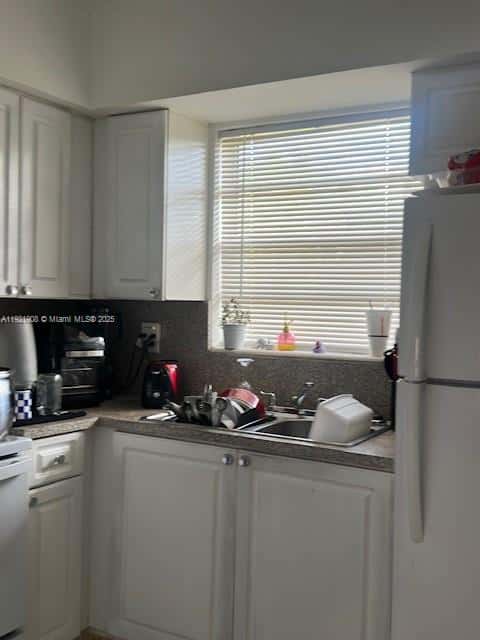 1370 NE 119th St # 137014, Miami FL 33161