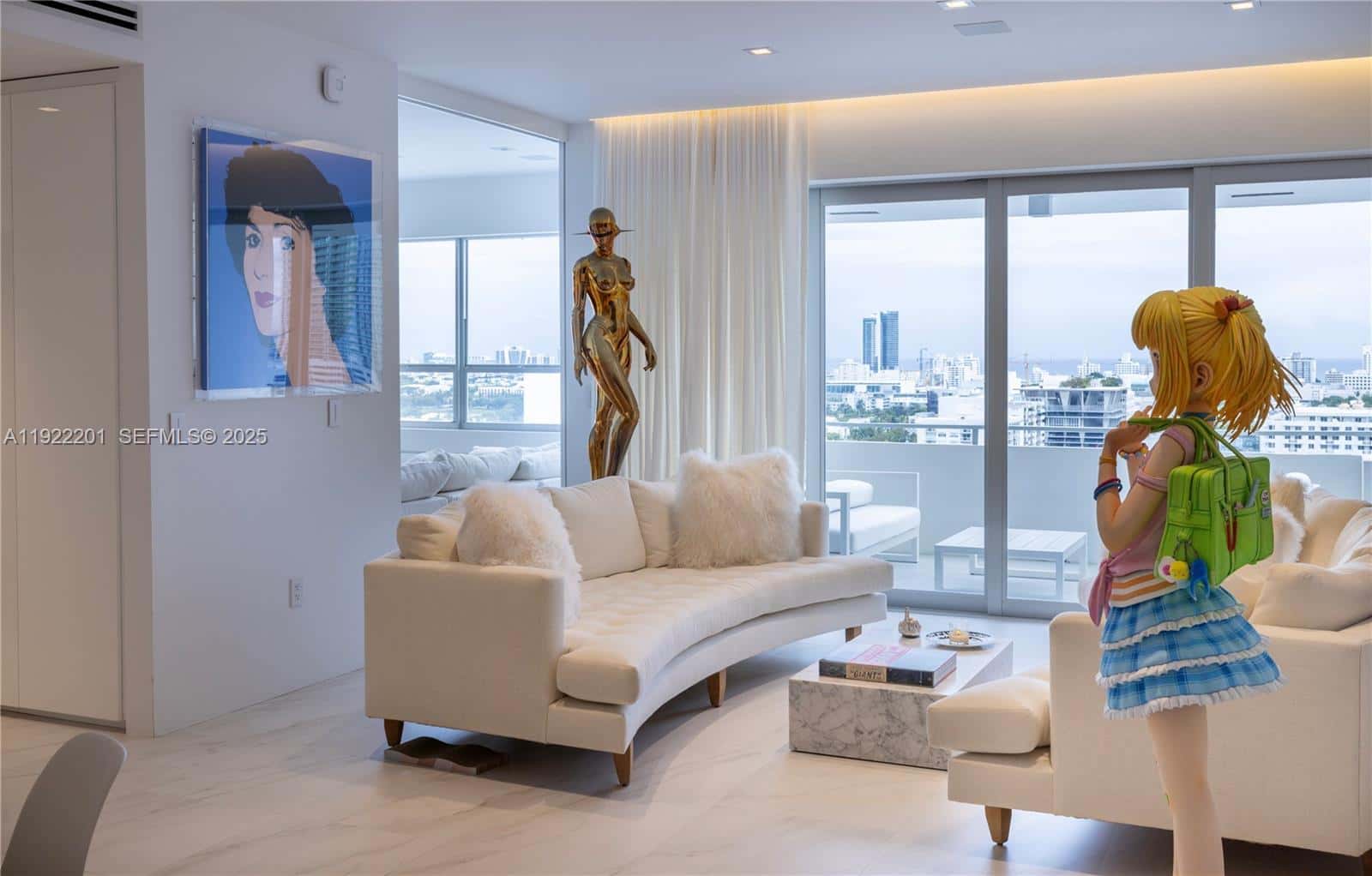 11 Island Ave, Miami Beach FL 33139