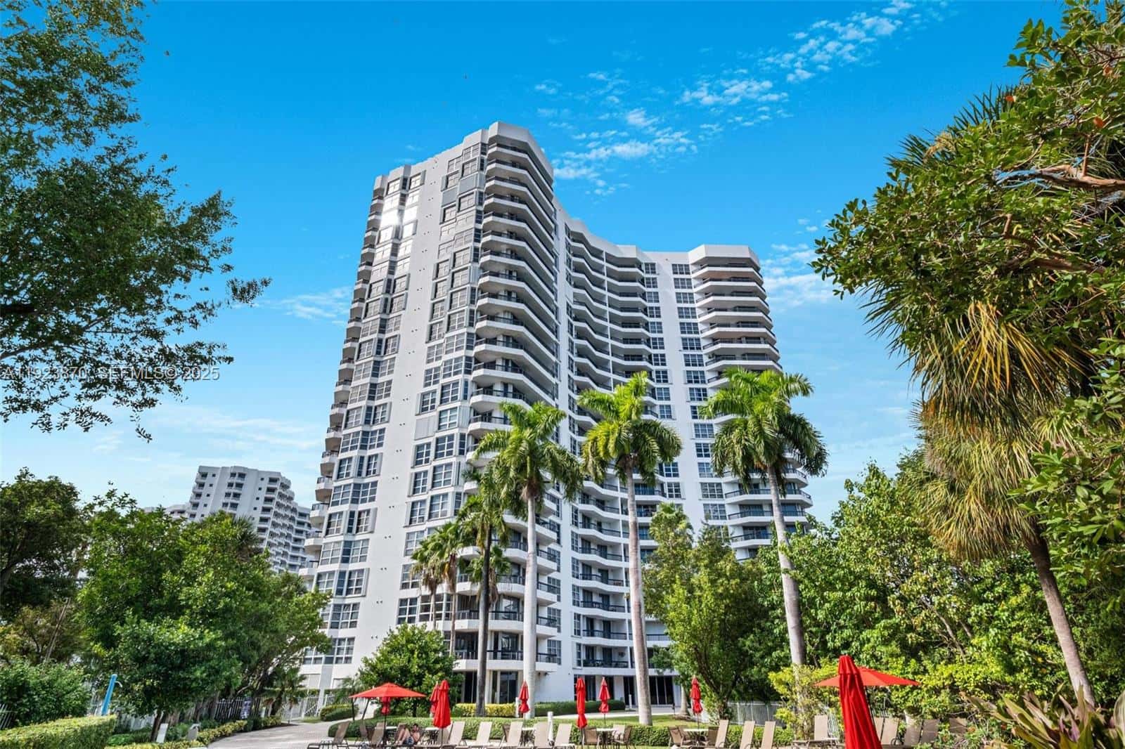 3400 NE 192nd St # 1808, Aventura FL 33180