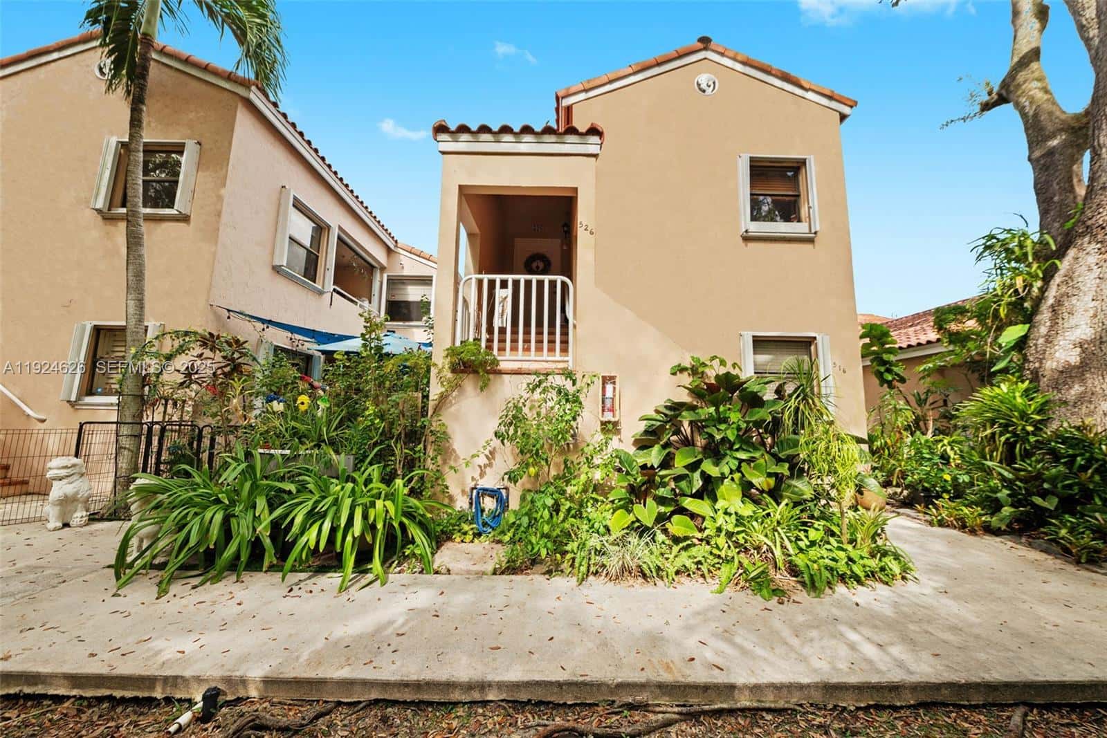 11840 SW 80th St # 526, Miami FL 33183