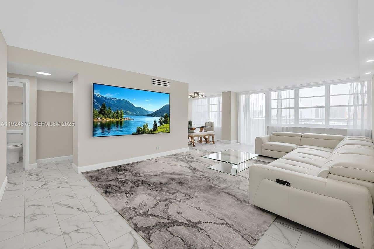 251 174th St # 1415, Sunny Isles Beach FL 33160