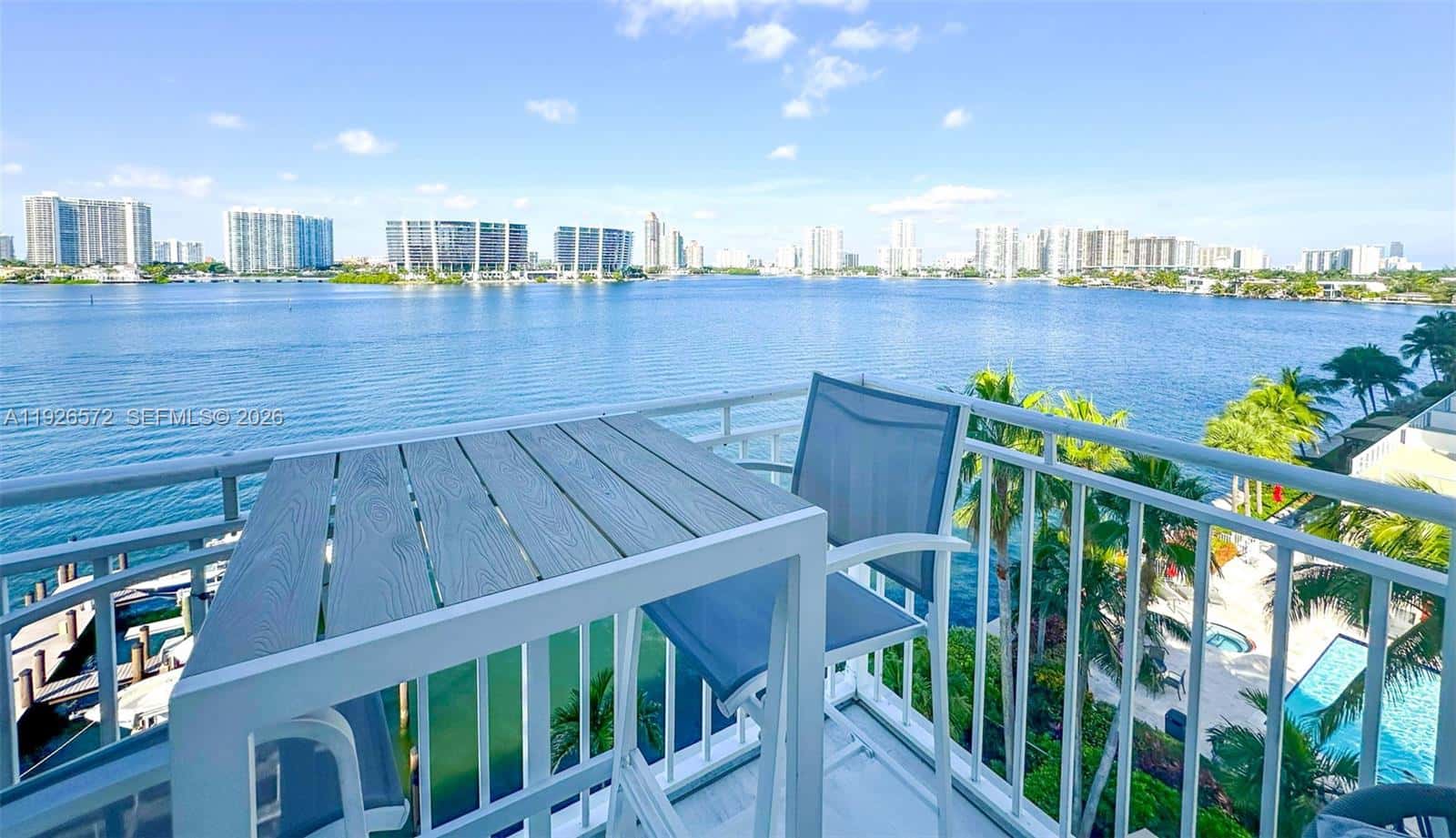 18000 N Bay Rd # 603, Sunny Isles Beach FL 33160