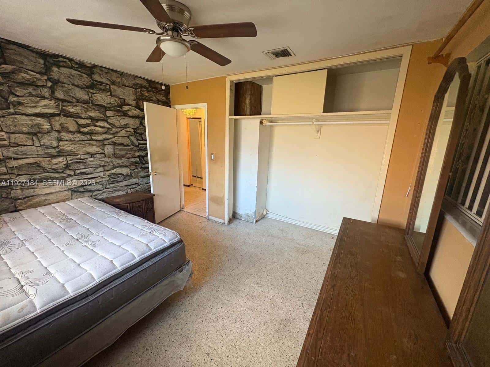 1001 NW 202nd St, Miami Gardens FL 33169