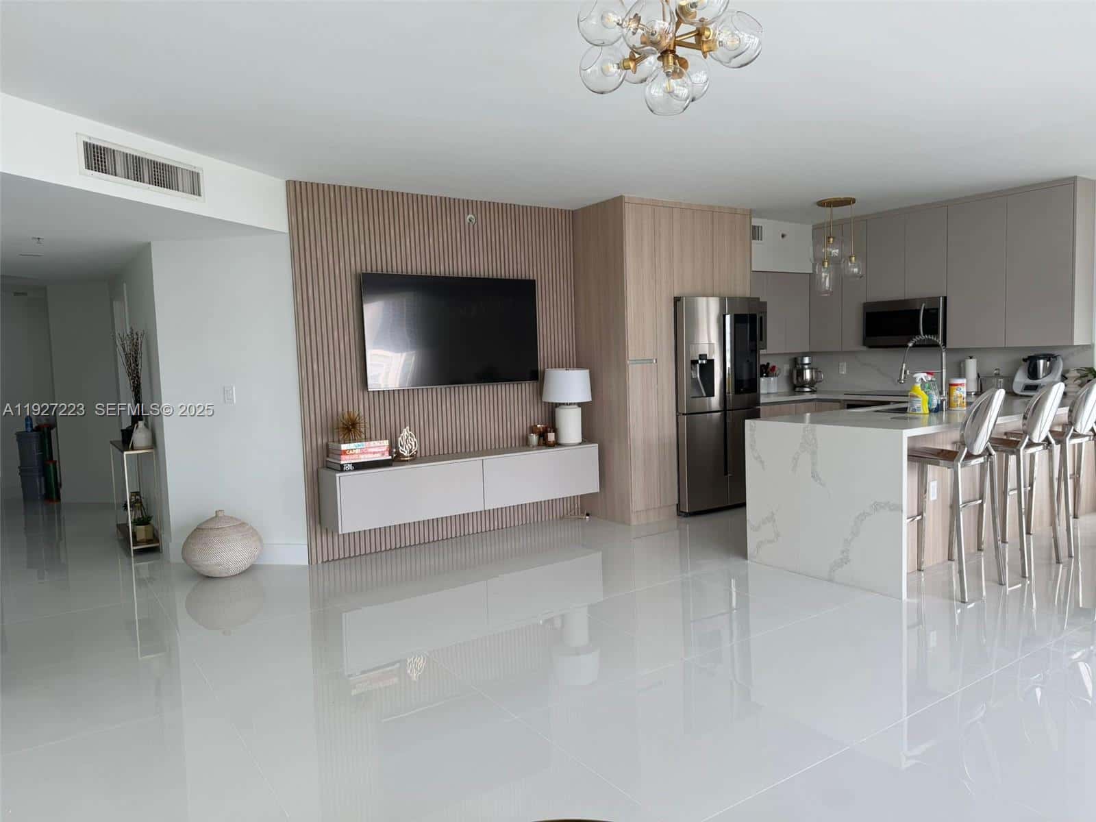 17555 Atlantic Blvd # 1001, Sunny Isles Beach FL 33160
