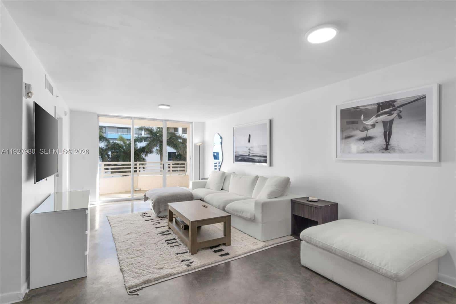 1401 Bay Rd # 405, Miami Beach FL 33139