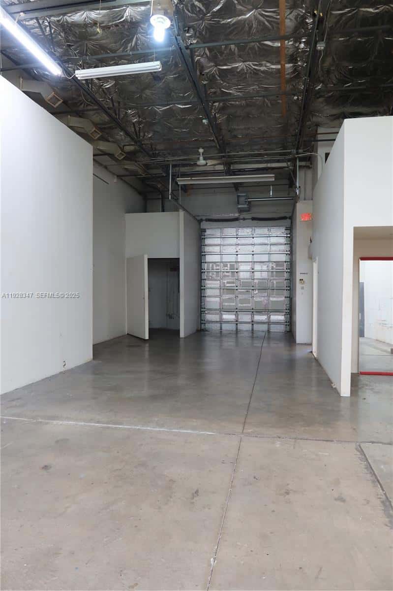 1480 NE 131st St 105, North Miami FL 33161
