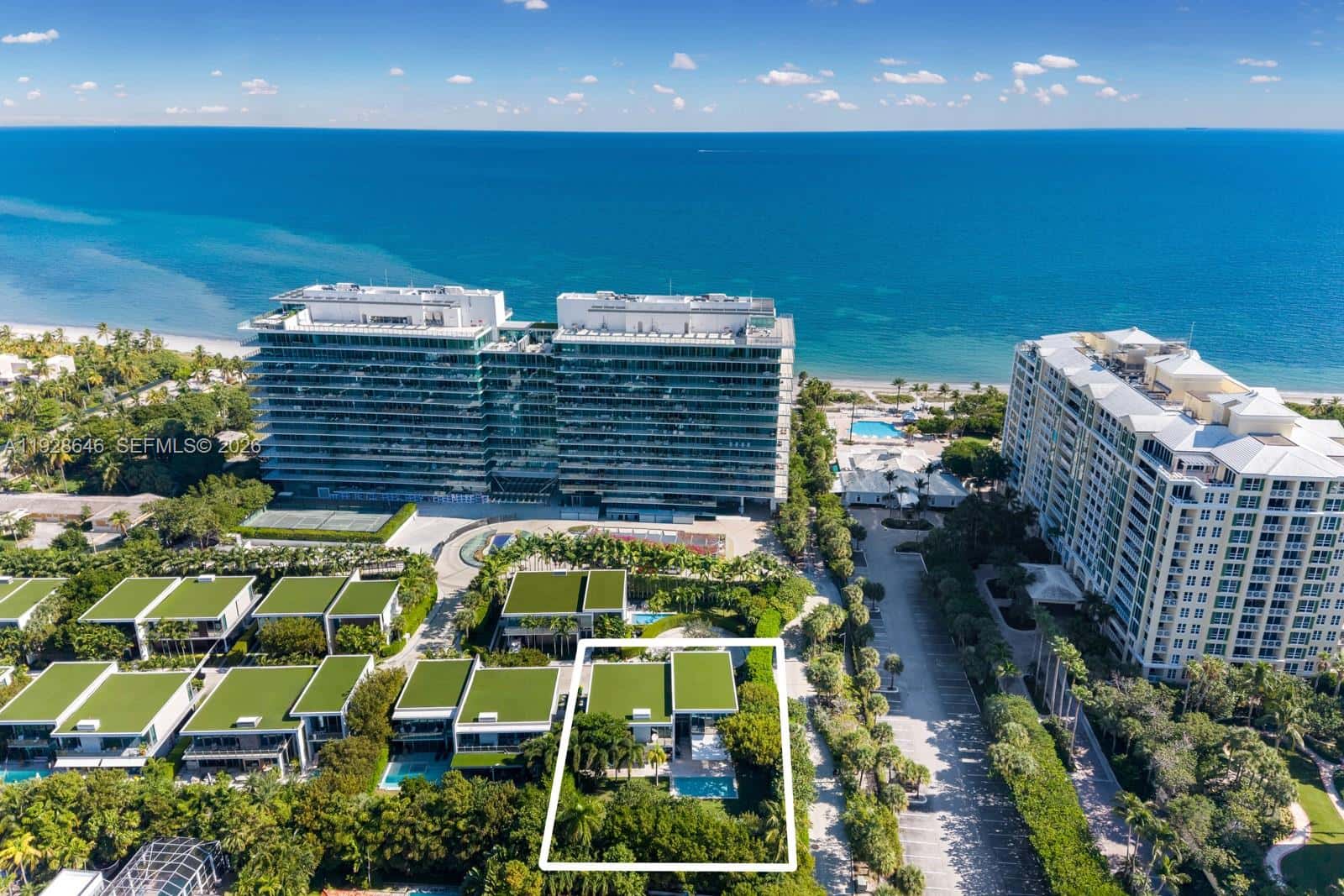 111 Reef Ln, Key Biscayne FL 33149