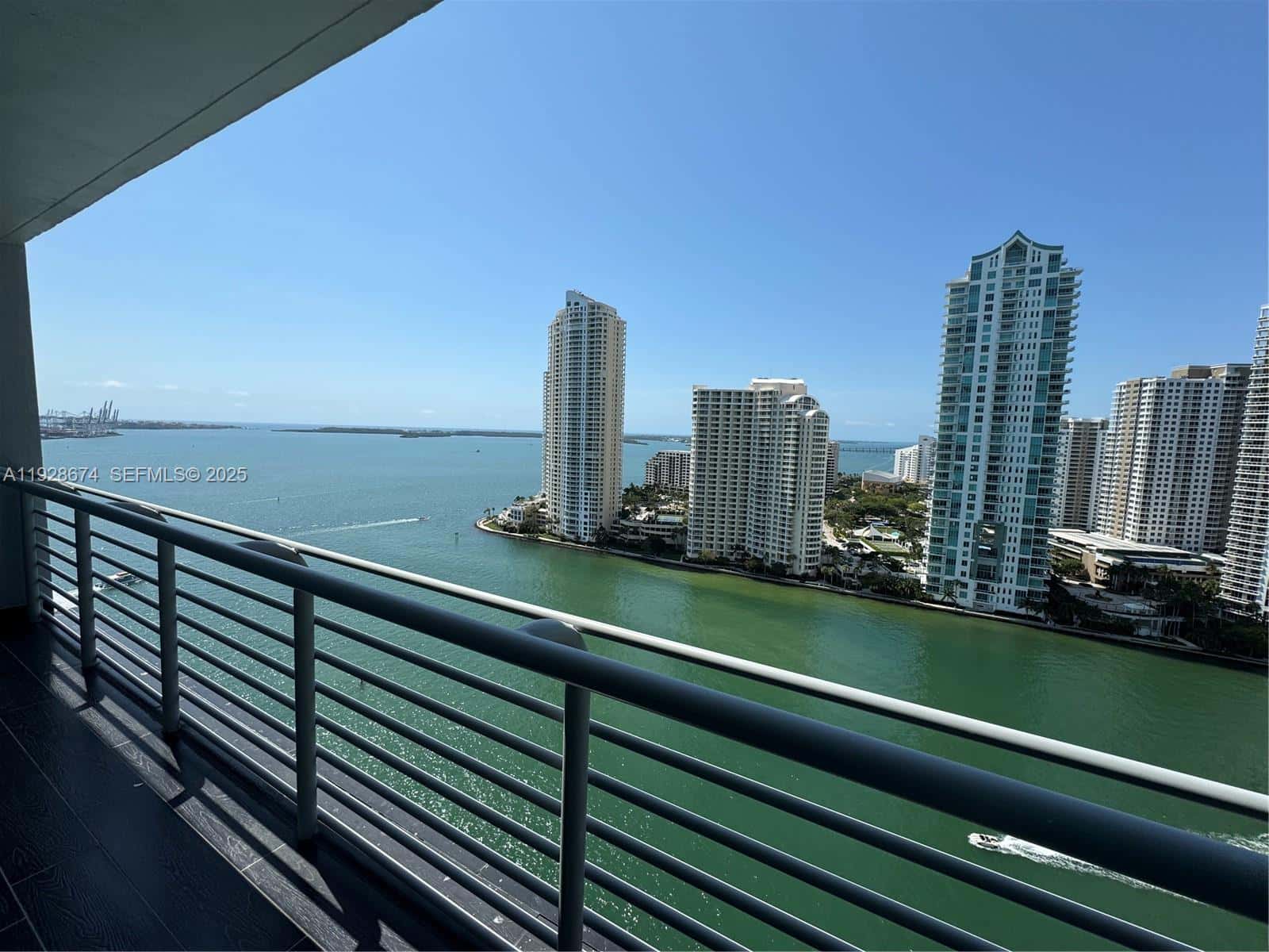 335 S Biscayne Blvd # 2403, Miami FL 33131