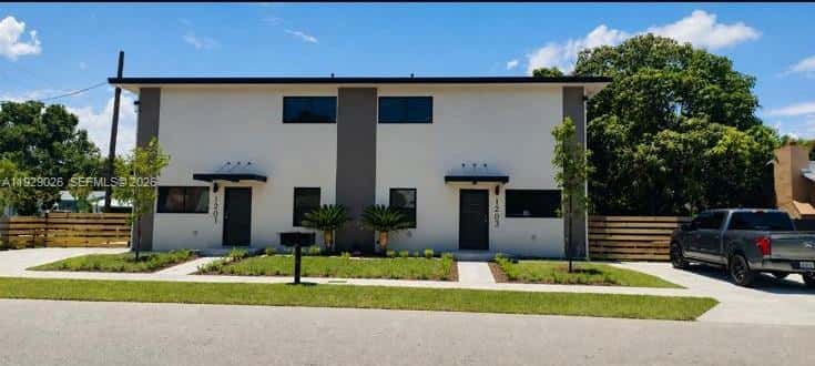 1901 NW 51st Ter, Miami FL 33142