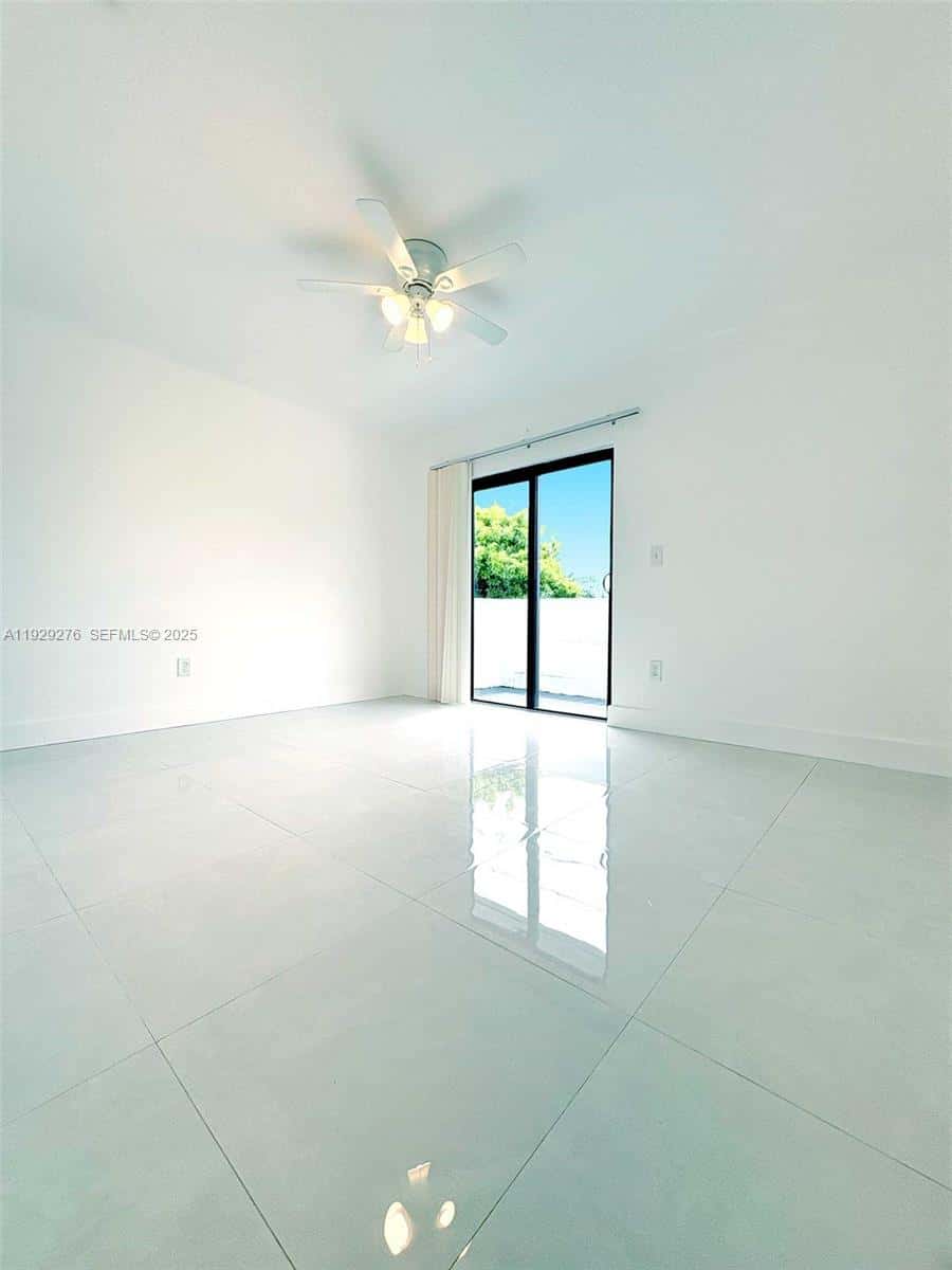3079 NW 11th St # 3053, Miami FL 33125