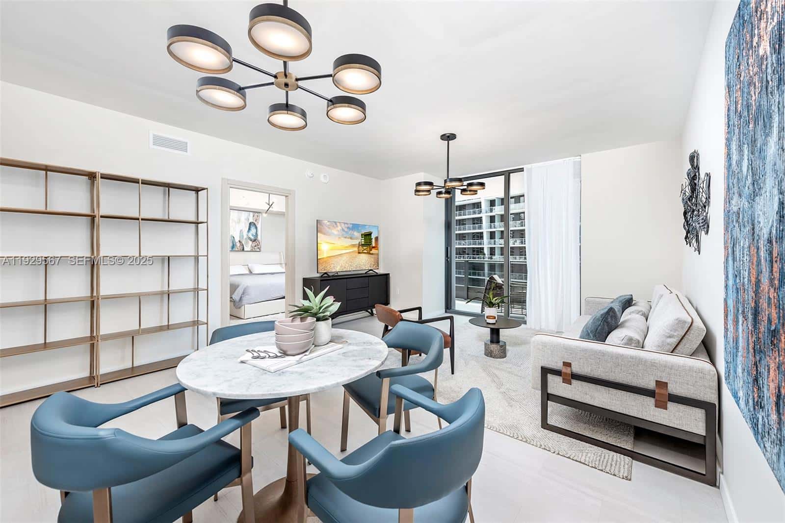 1000 Brickell Plz # 4005, Miami FL 33131