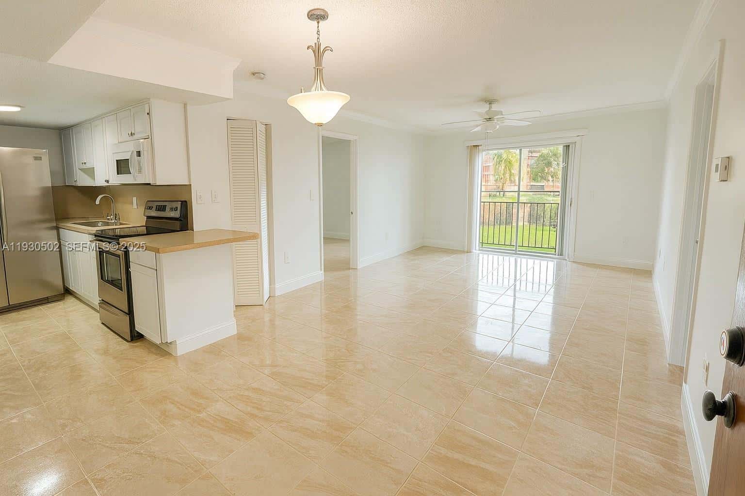 4705 NW 7th St # 7, Miami FL 33126