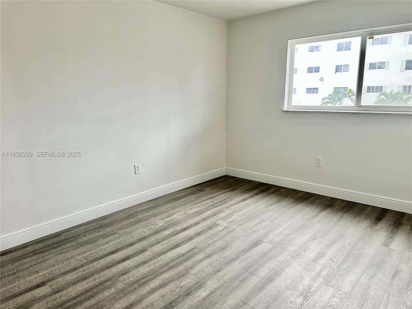 13455 NE 6th Ave # 210, North Miami FL 33161
