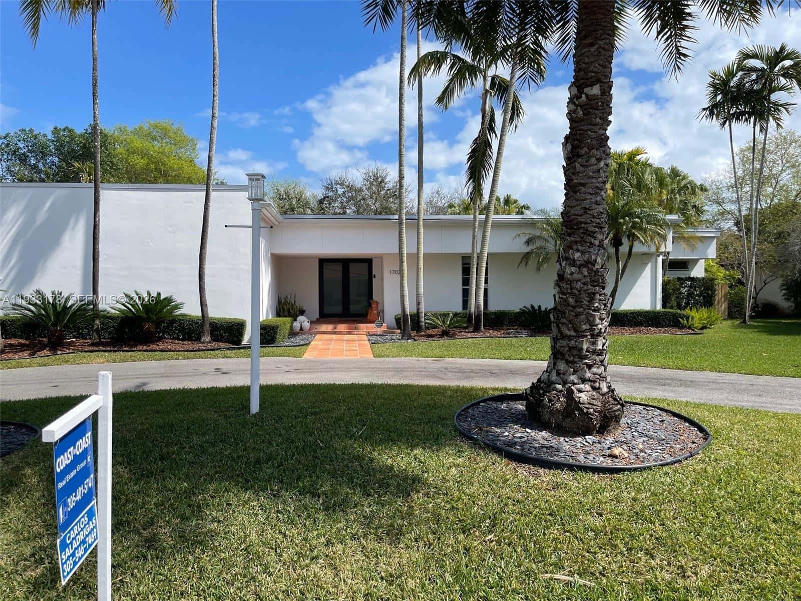 17025 SW 80th Ct, Palmetto Bay FL 33157