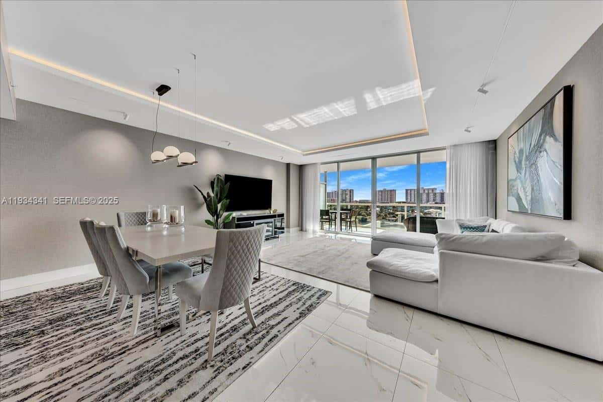 400 Sunny Isles Blvd # 718, Sunny Isles Beach FL 33160