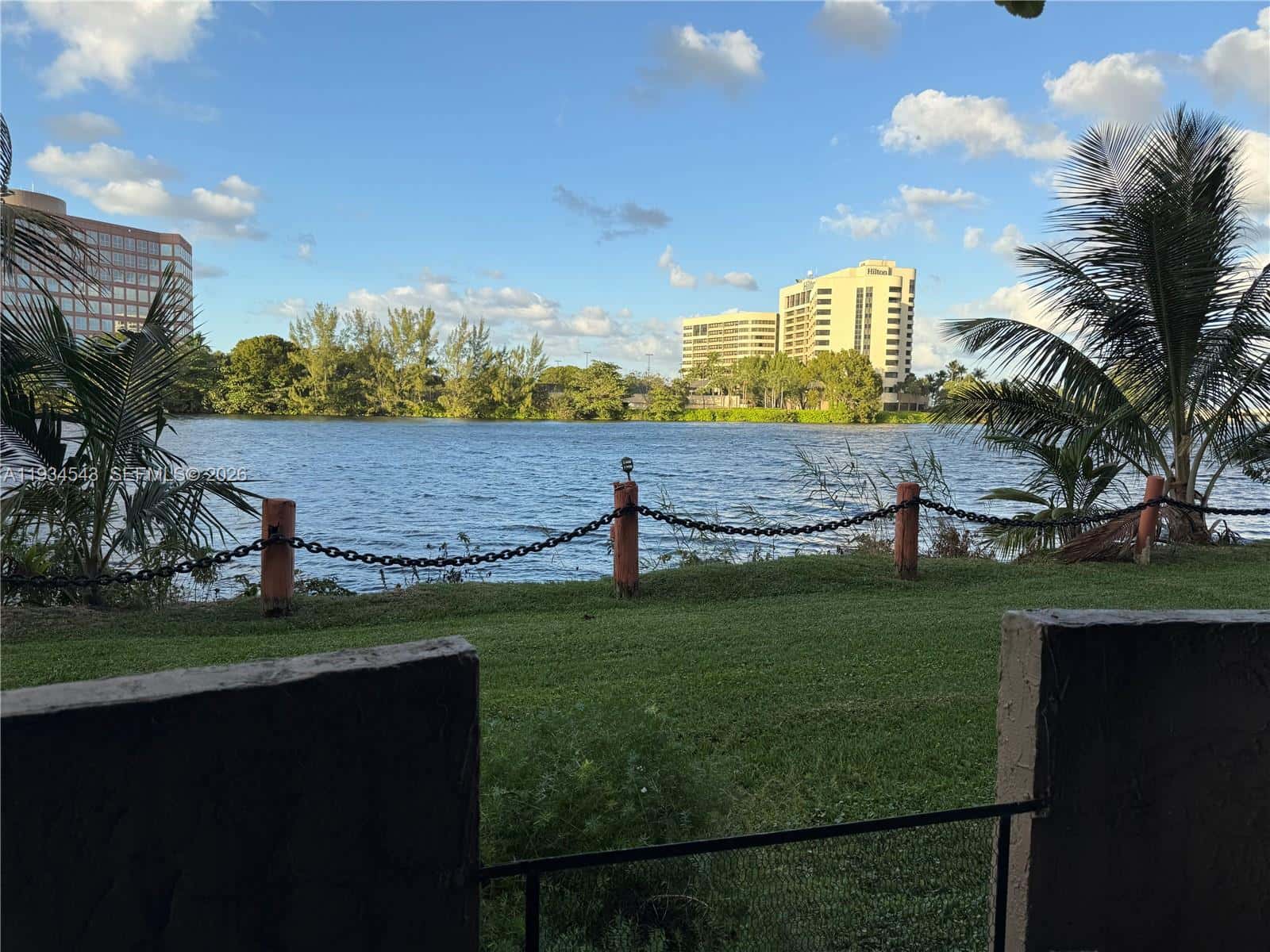 5199 NW 7th St # 115, Miami FL 33126