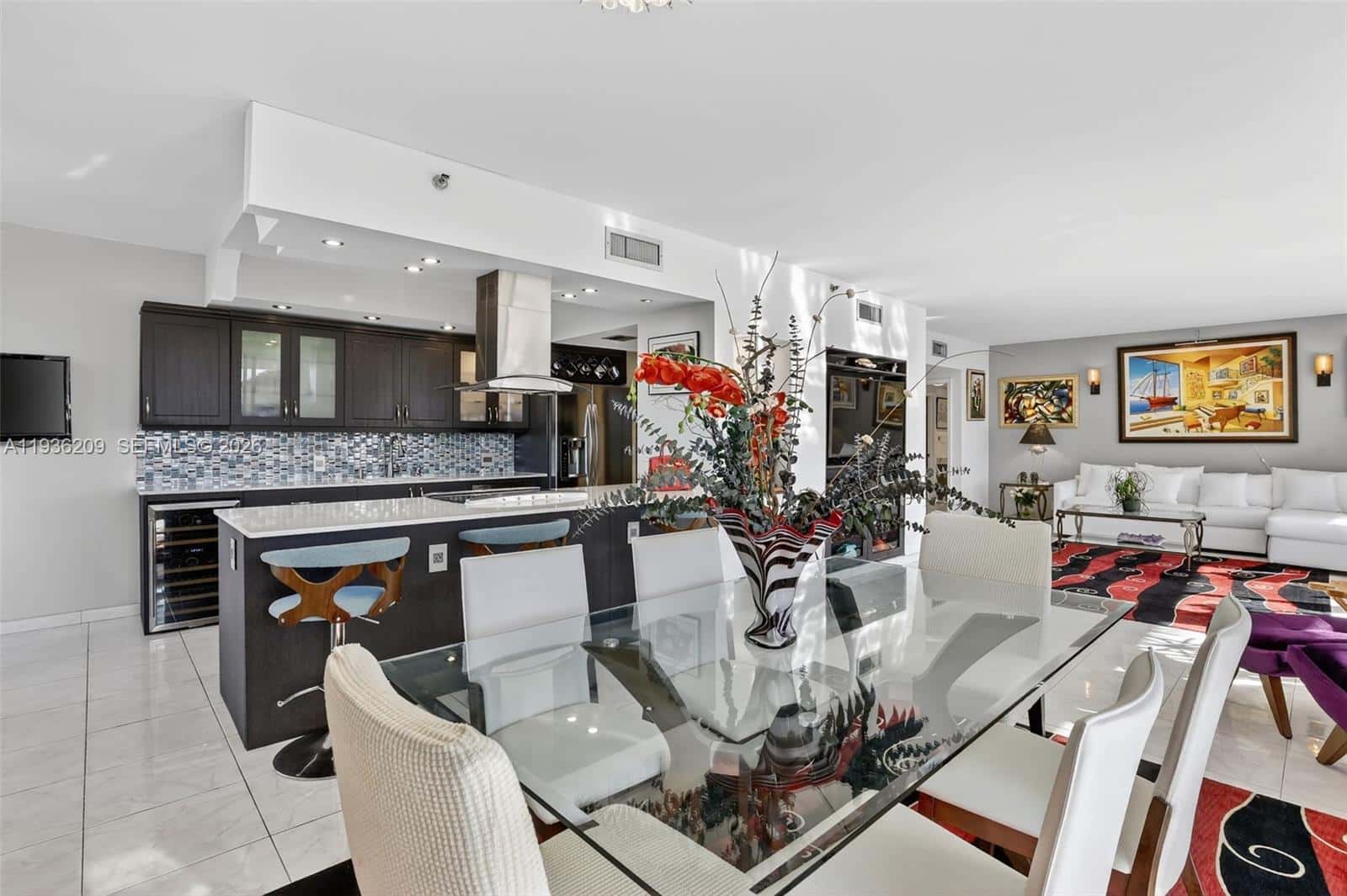 20281 E Country Club Dr # 201, Aventura FL 33180